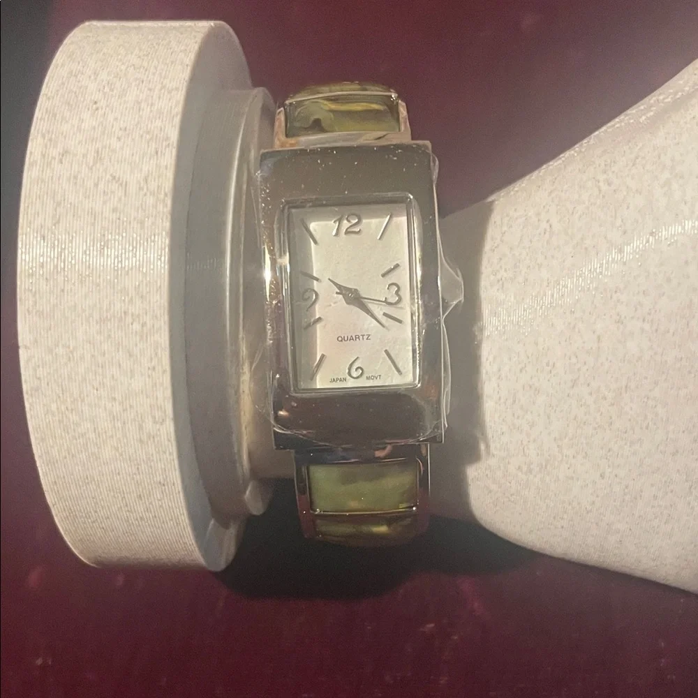 Silver Tone Quartz Watch Rectangular Green Bangle Cuff Womens Jewelry‎